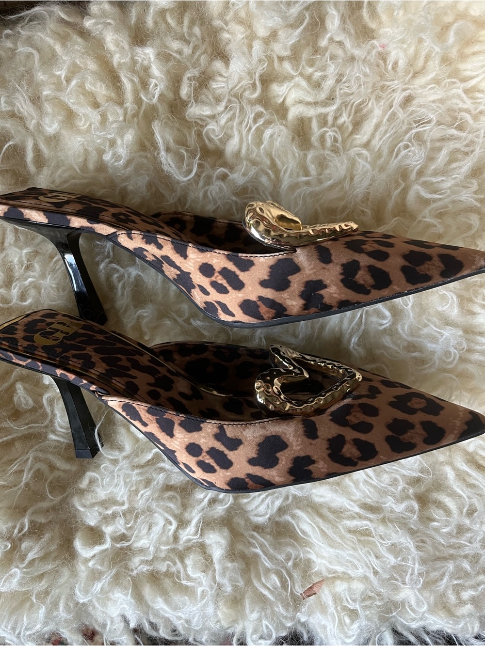 Gianni Bini Heart- Eyes Heels - Picture 6 of 7